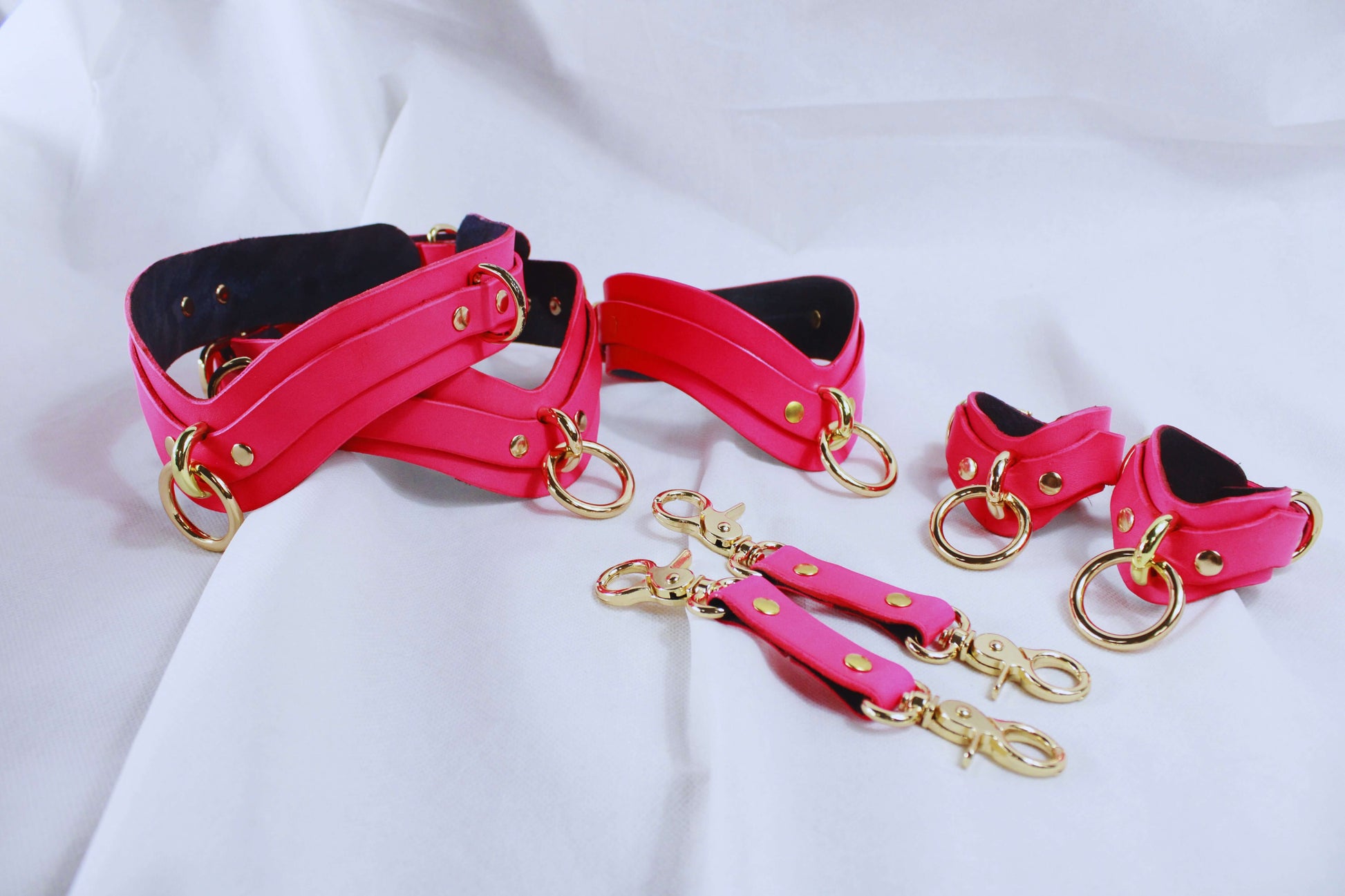 Bondage Gear Restraint Set with Collar Cuffs Leash-0
